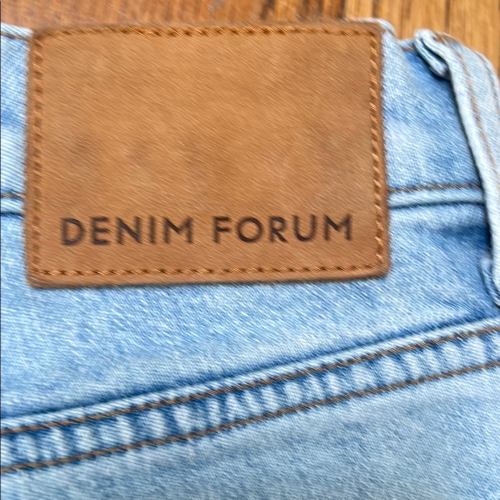 Aritzia Denim Forum sz 28 The Bailey High Rise Boot - 98% organic cotton jeans - Picture 10 of 10